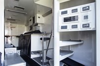 lotus-f1-team-pump-up-racetrailer