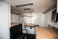 lotus-f1-team-pump-up-racetrailer