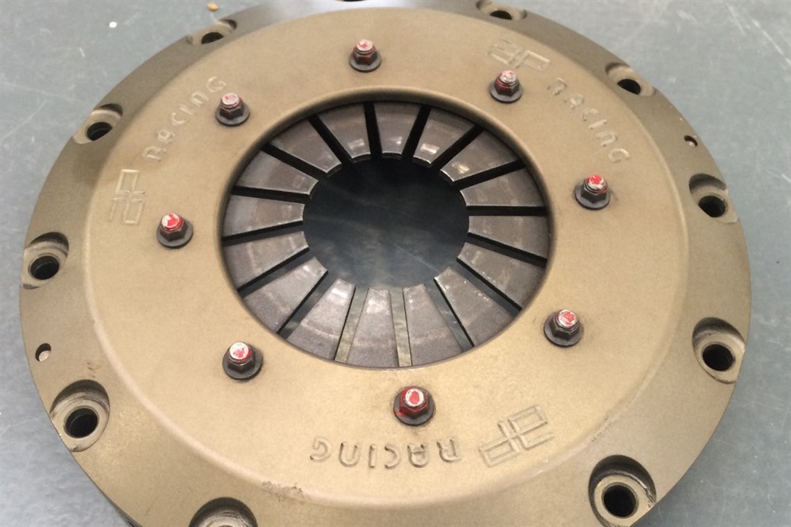 ap-racing-725-cp2822-triple-plate-sintered-cl