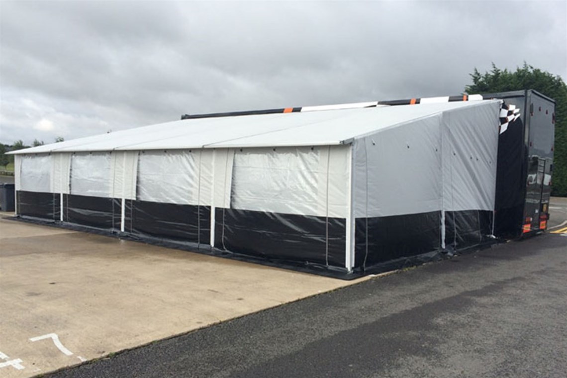 reduced-2013-3x-gt-car-transporter-awning