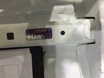 clio-cup-x85-racer-race-car