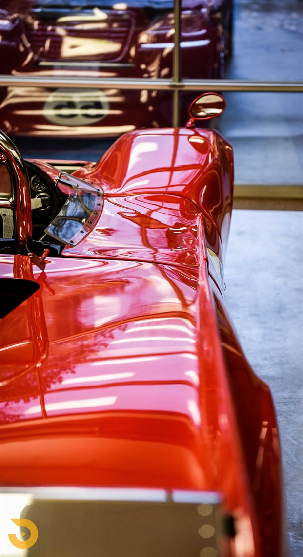 1969-lola-can-am-t162-race-car