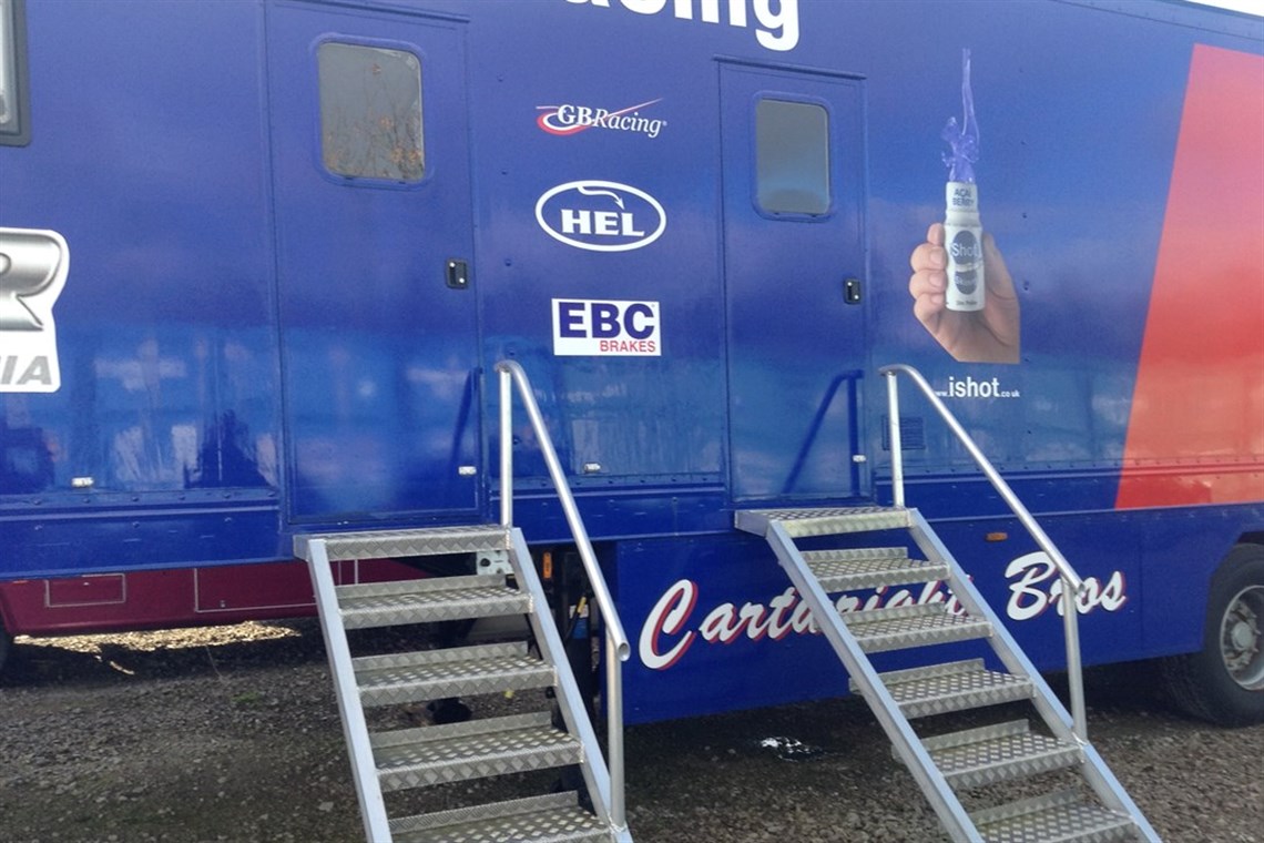 40ft-race-transporter