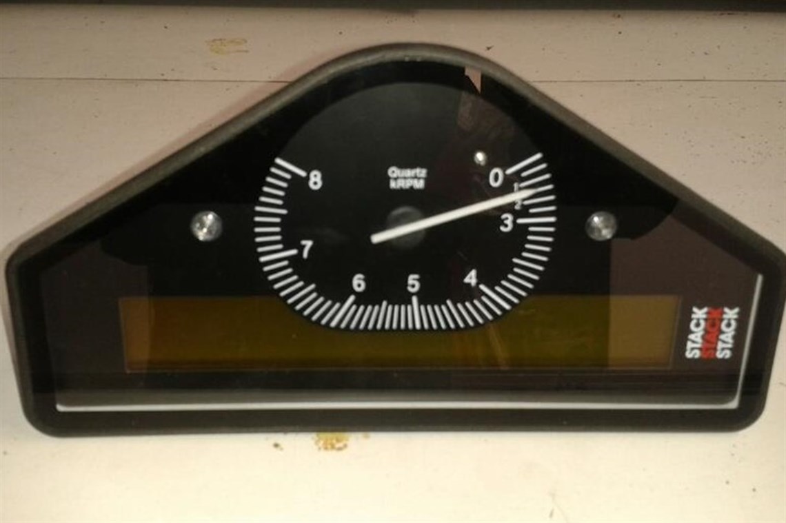 stack-dash-and-data-logging-system