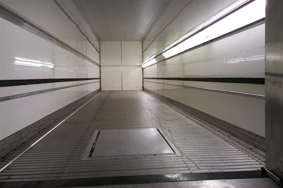 gulf-racing-tractor-and-trailer