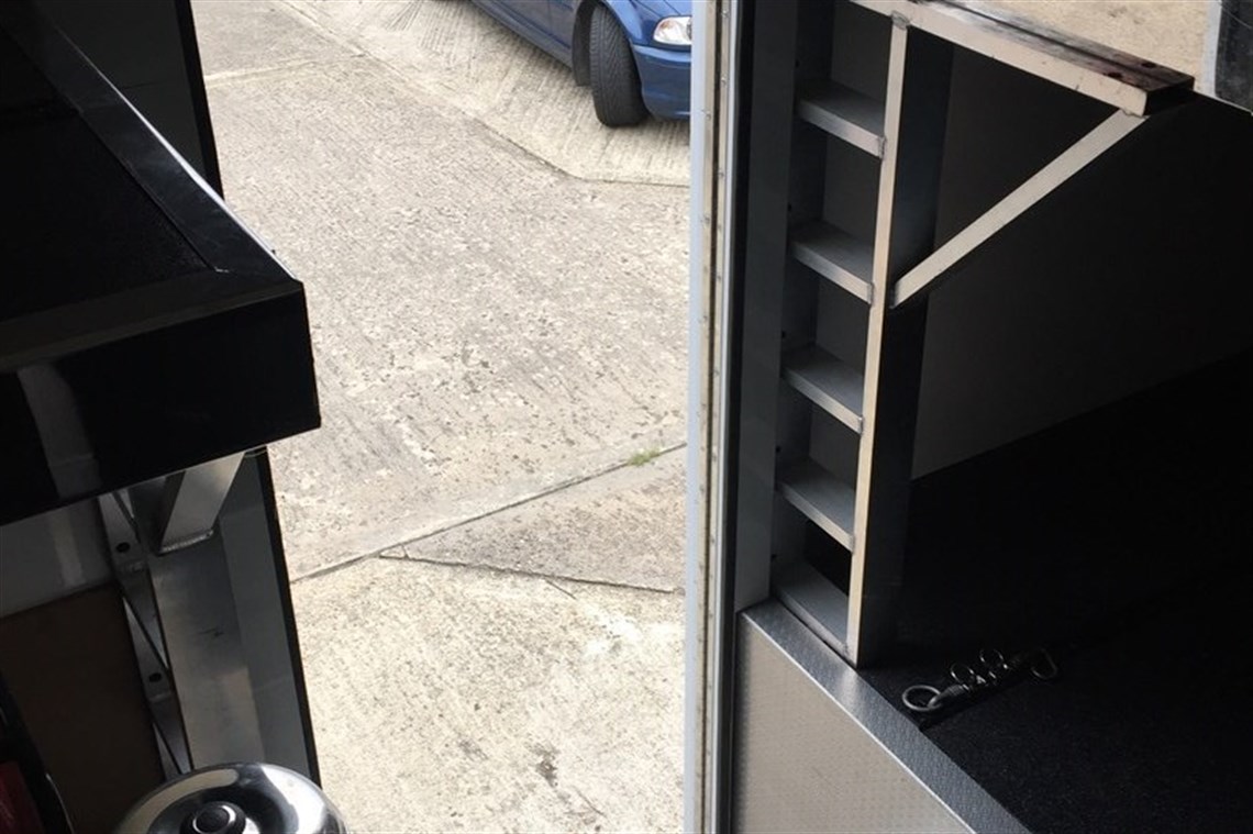 mercedes-actros-rigid-race-truck