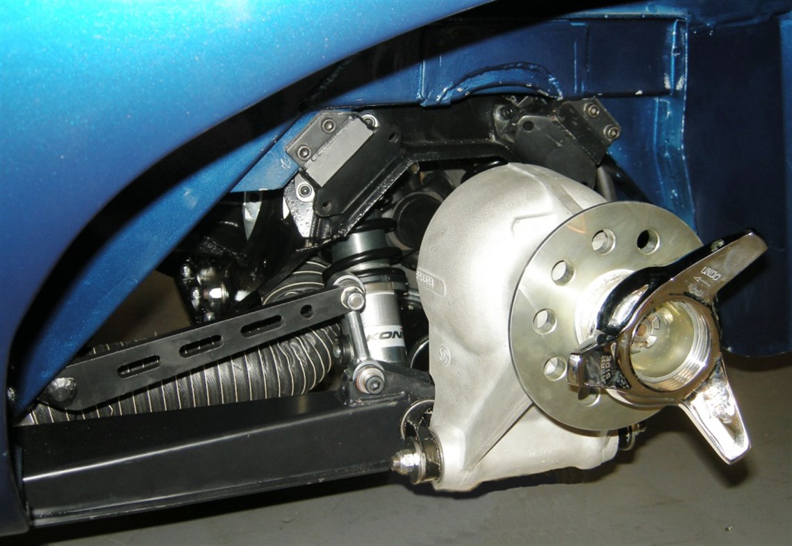 jaguar-e-type-roadster-38-semi-lightweight