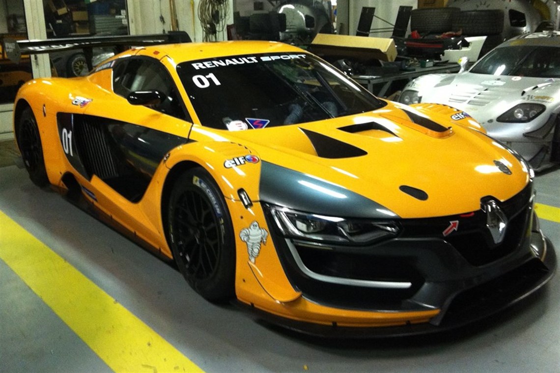 renault-rs-01