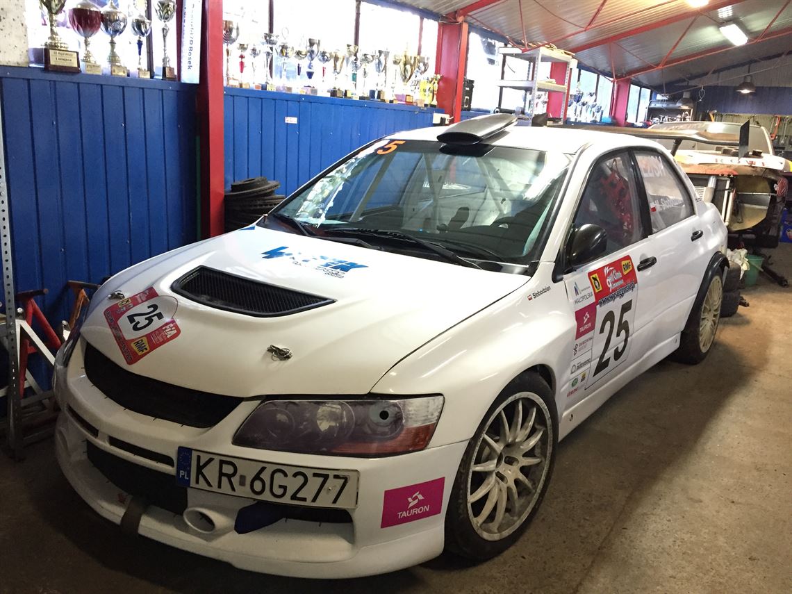 mitsubishi-lancer-evo-ix-hillclimb