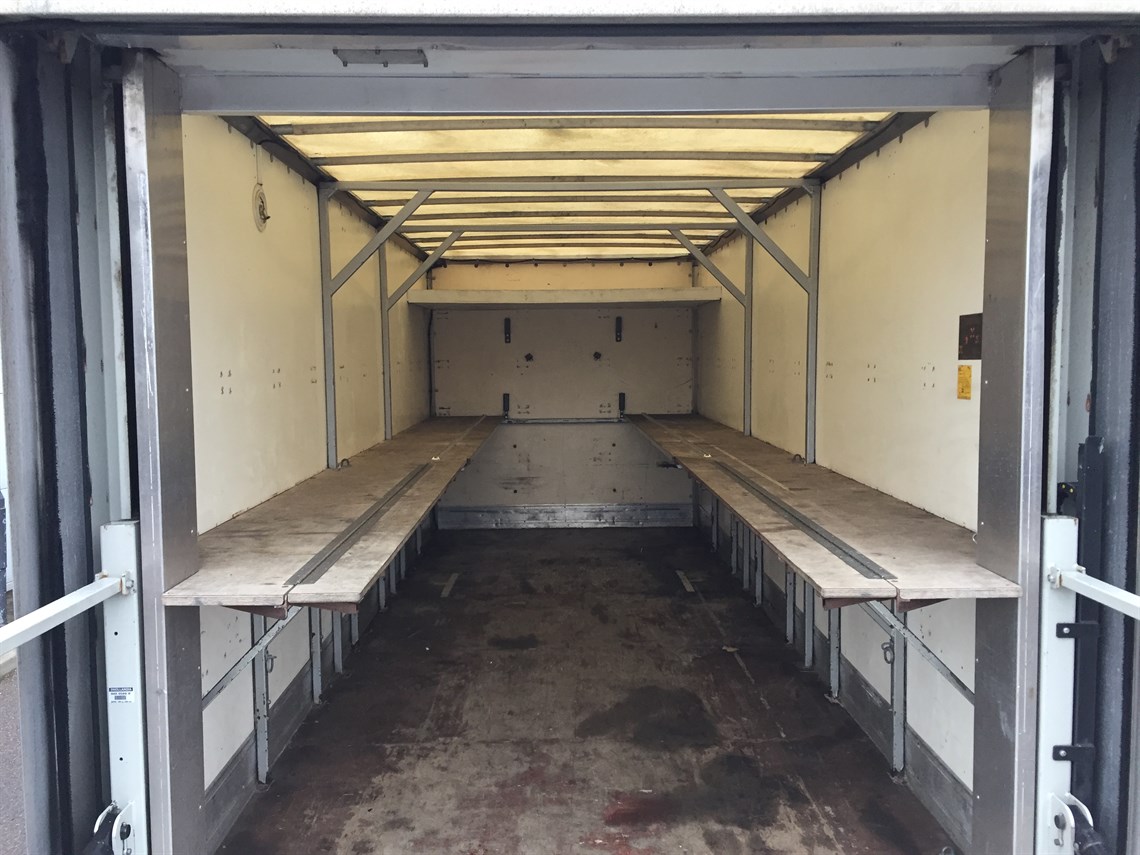 iveco-75e17---75-ton-2-car-race-transporter