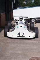 lola-super-vee-324-1975