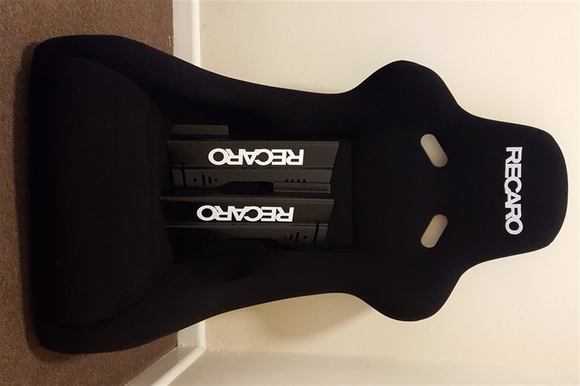 recaro-race-seats