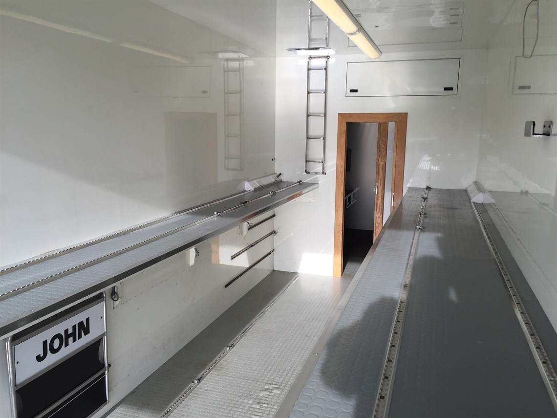 ultra-high-specification-26-ton-racecar-trans