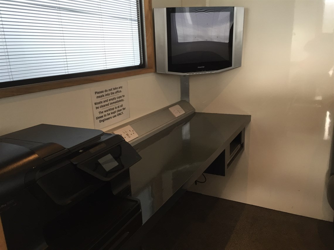 ultra-high-specification-26-ton-racecar-trans