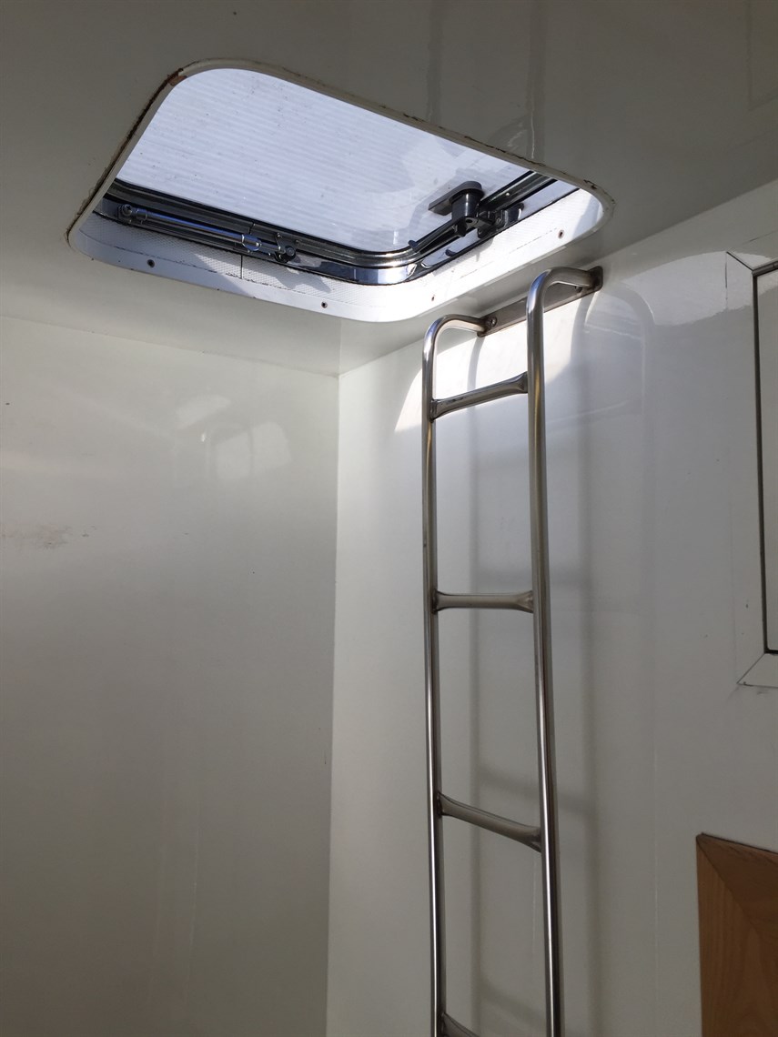 ultra-high-specification-26-ton-racecar-trans