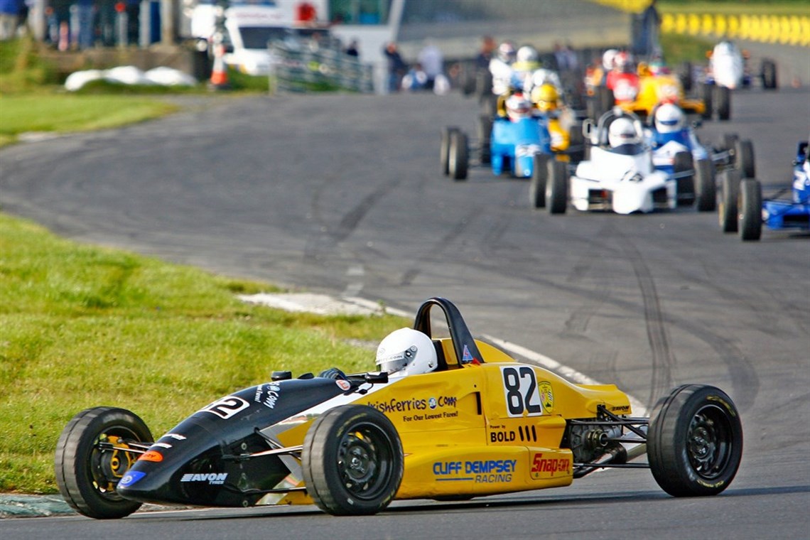 ray-gsr05-formula-ford-rolling-chassis