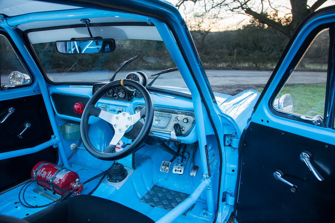 1964-ford-anglia-1200-super