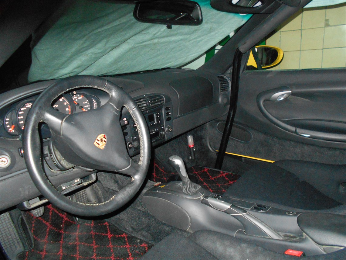 porsche-996-gt3-clubsport-mk1-2000