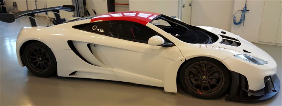 mclaren-mp4-12c-gt3-race-car