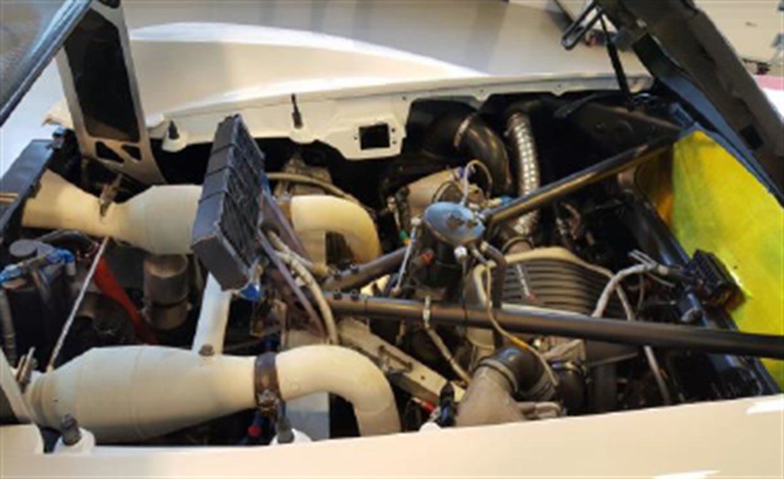 mclaren-mp4-12c-gt3-race-car