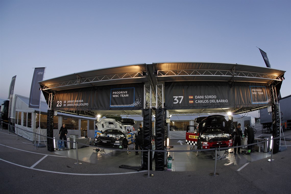 ex-mini-wrc-service-area-structures