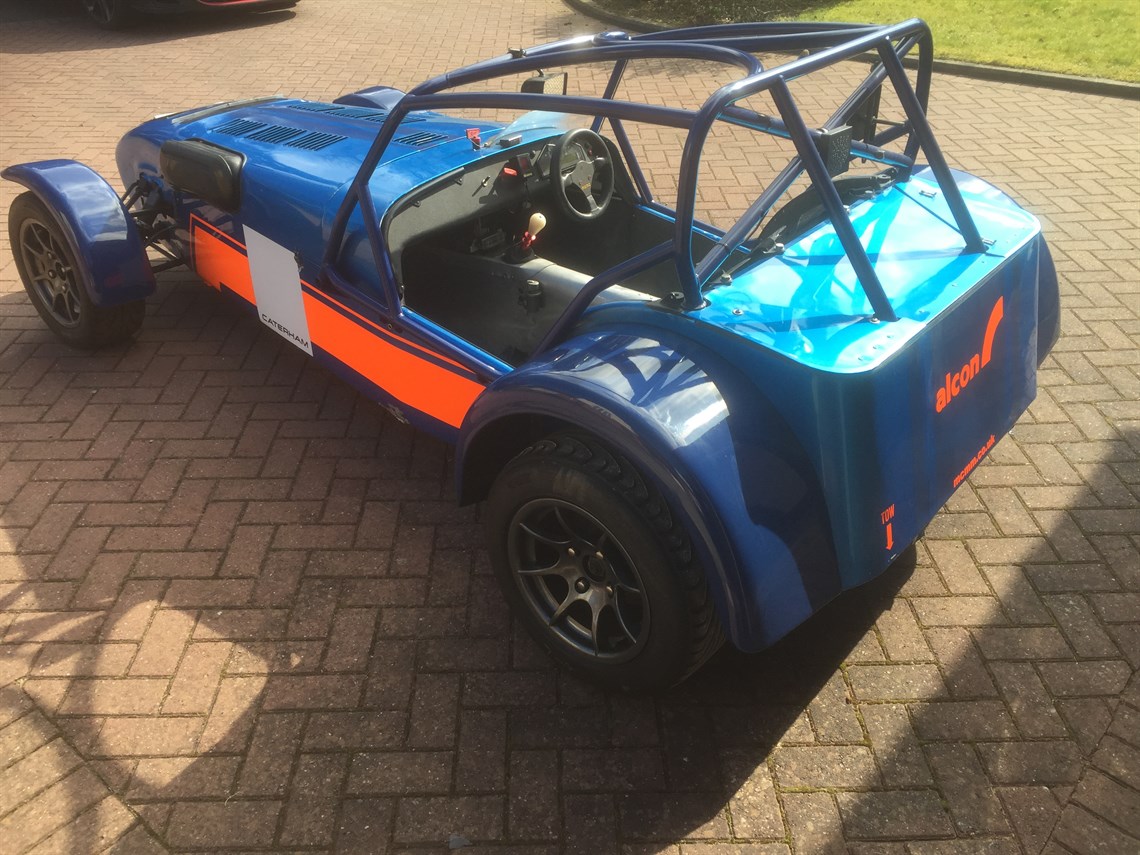 caterham-c400-quaife-sequential