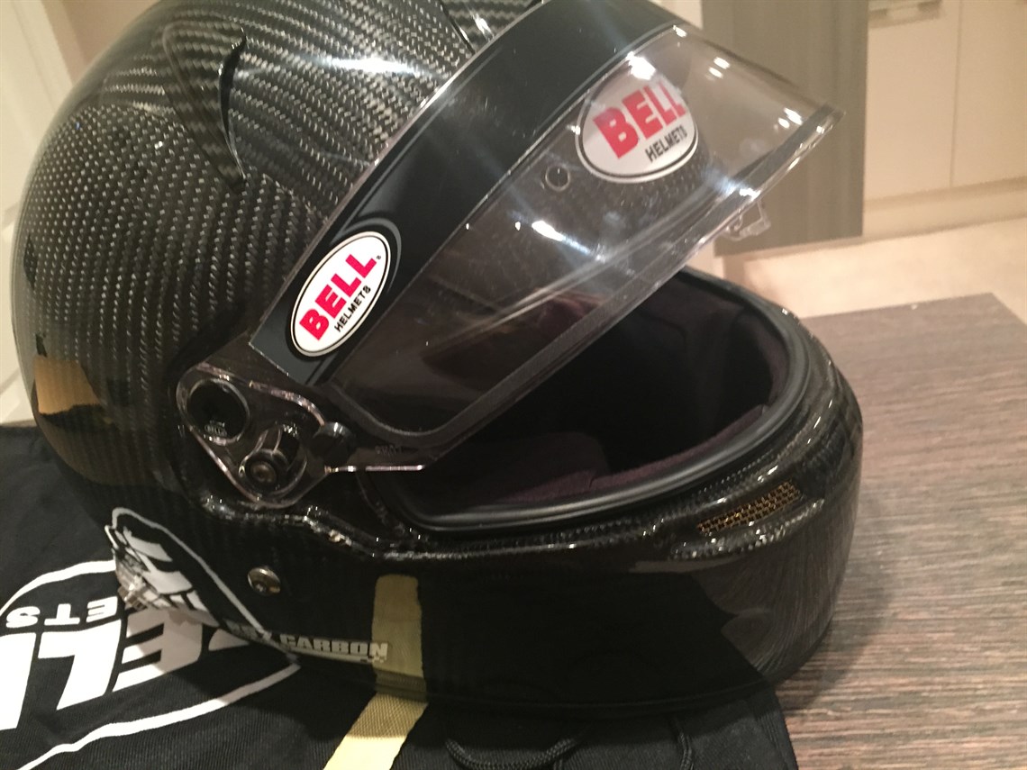 bell-rs7-carbon-helmet-size-60-with-hans-devi