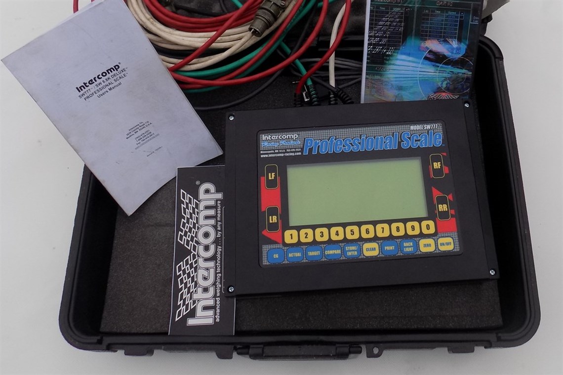 intercomp-profesional-corner-weight-scales