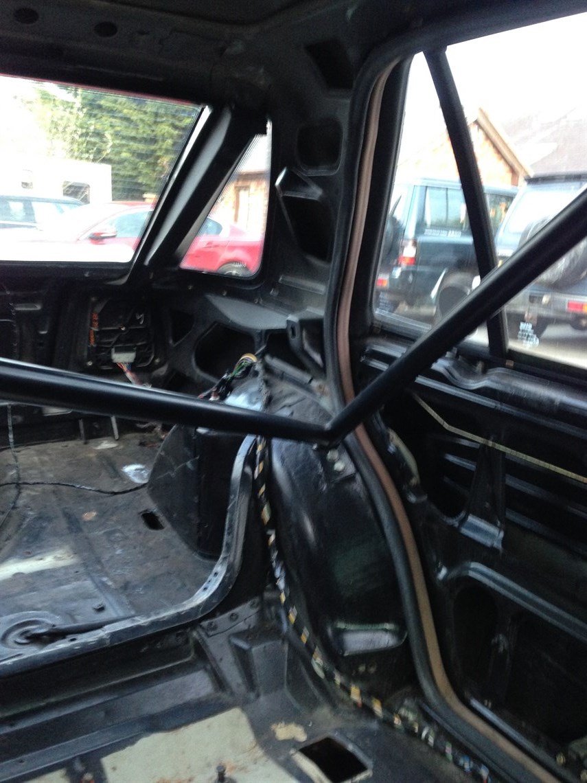 pre-93-classic-touring-car-saab-9000-23-turbo