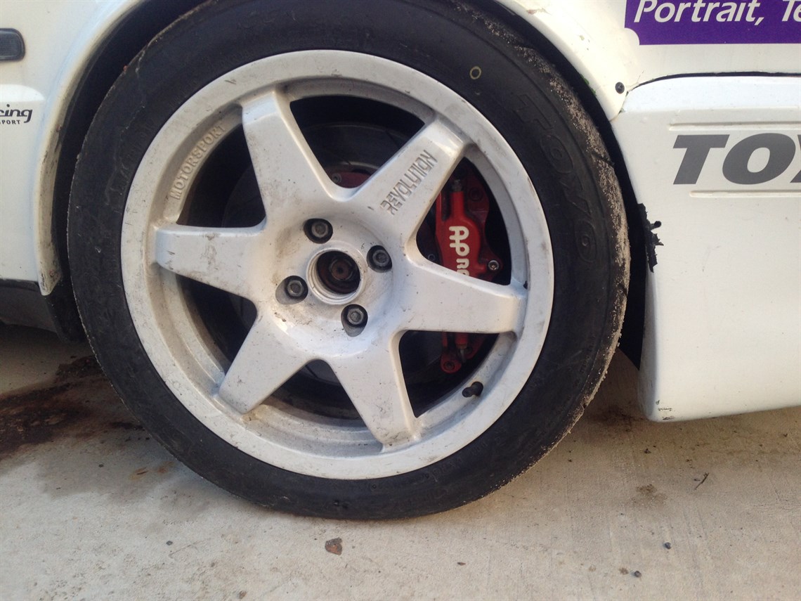 pre-93-classic-touring-car-saab-9000-23-turbo