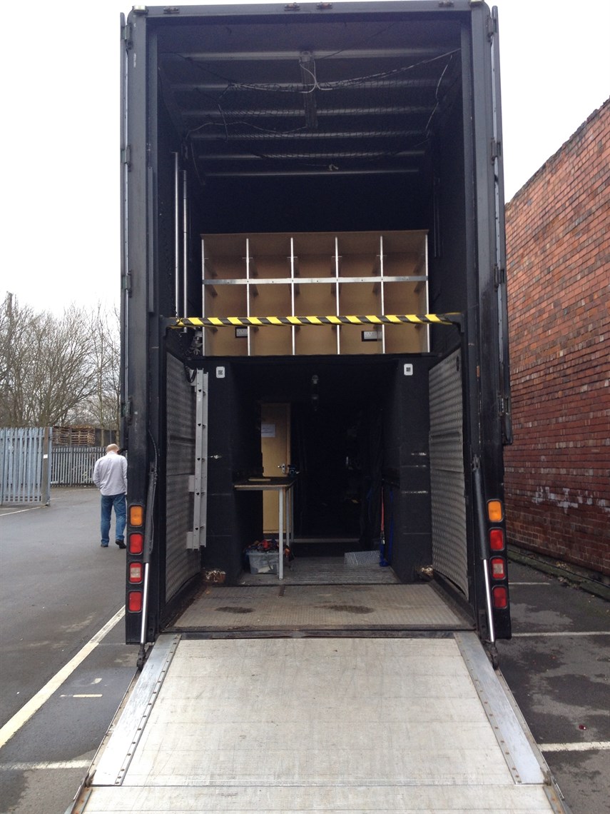 2006-man-tga430-wilson-double-decker-trailer