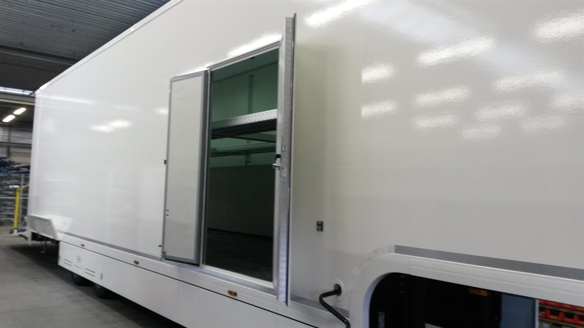 in-stock-new-race-trailer-with-double-right-s