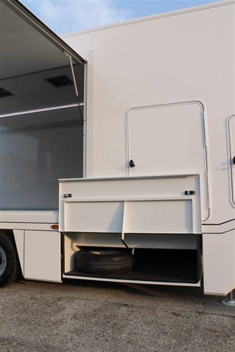 new---turatello-sr50-semi-trailer-motorsport