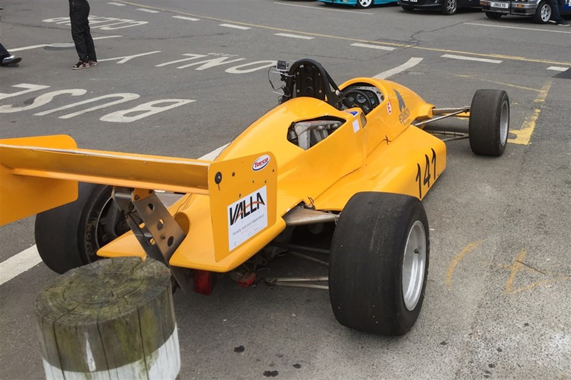 formula-forward-2000