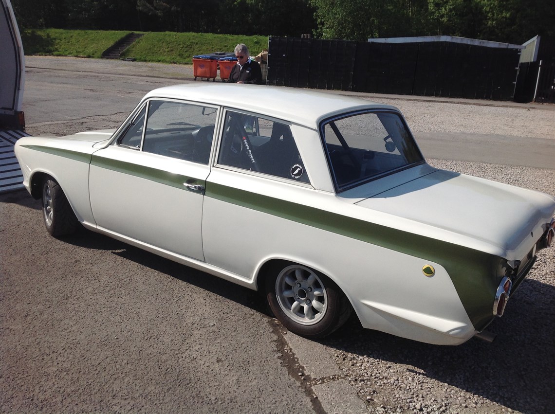 lotus-cortina-mk-1