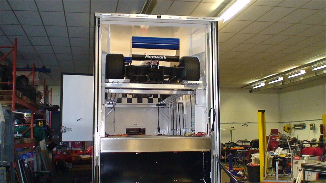 motorhome-race-car-transporter-2-cars