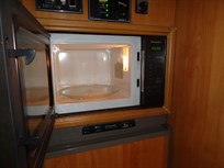 motorhome-race-car-transporter-2-cars