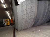 motorhome-race-car-transporter-2-cars