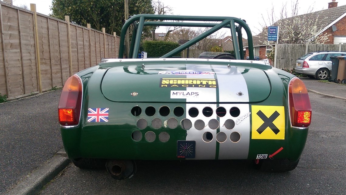 mg-midgetaustin-healey-spritemodsport-race-ca