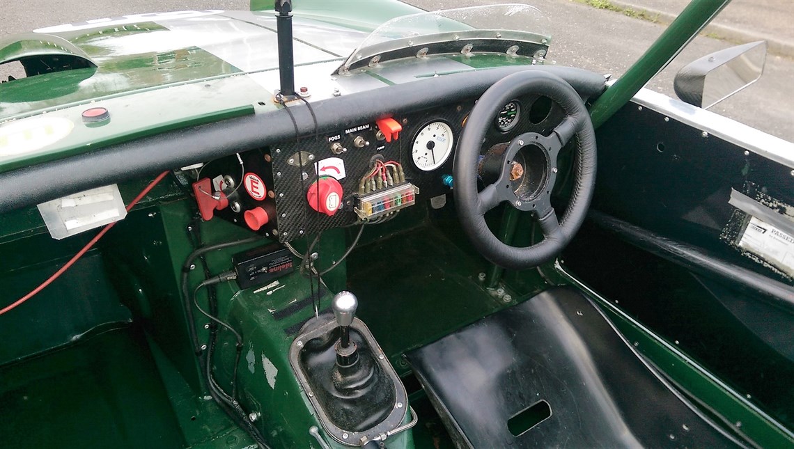 mg-midgetaustin-healey-spritemodsport-race-ca