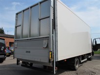 man-75t-two-car-race-truck