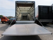 man-75t-two-car-race-truck