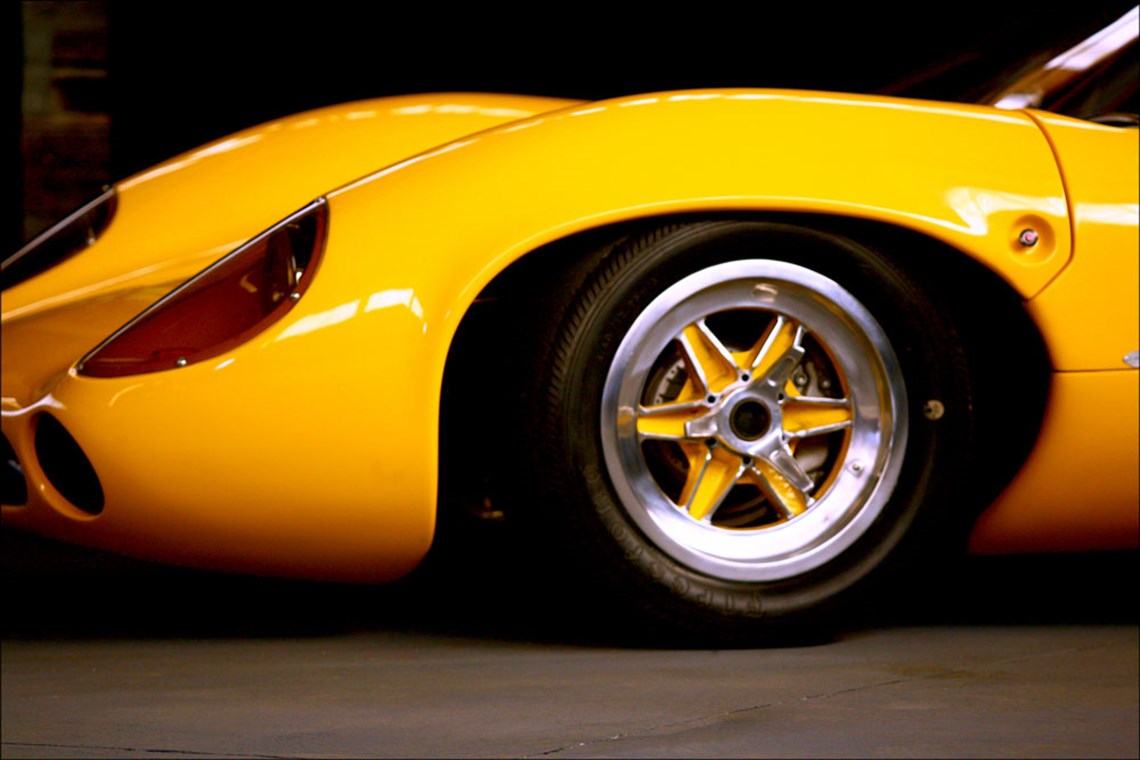 lola-t165-70-concours-canam