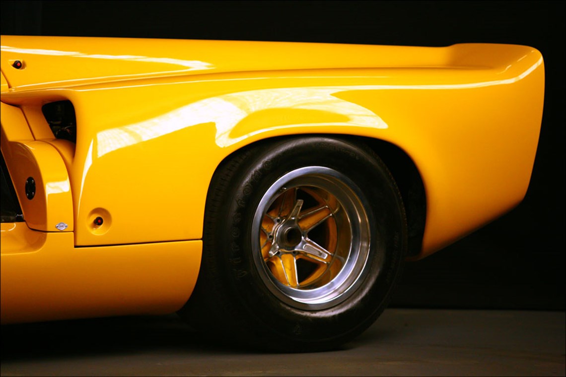 lola-t165-70-concours-canam