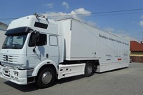 touring-car-race-transporter