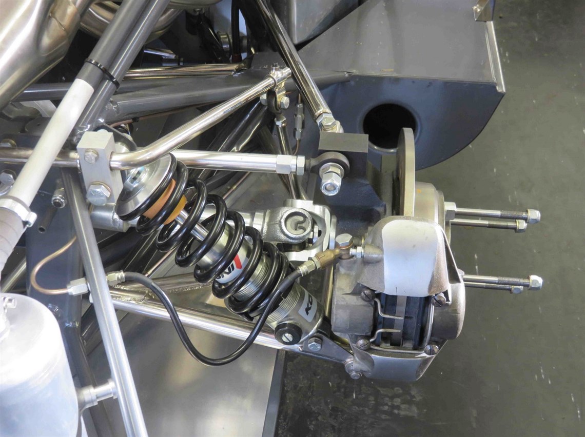 chevron-b6-dbe-3---1967---sold