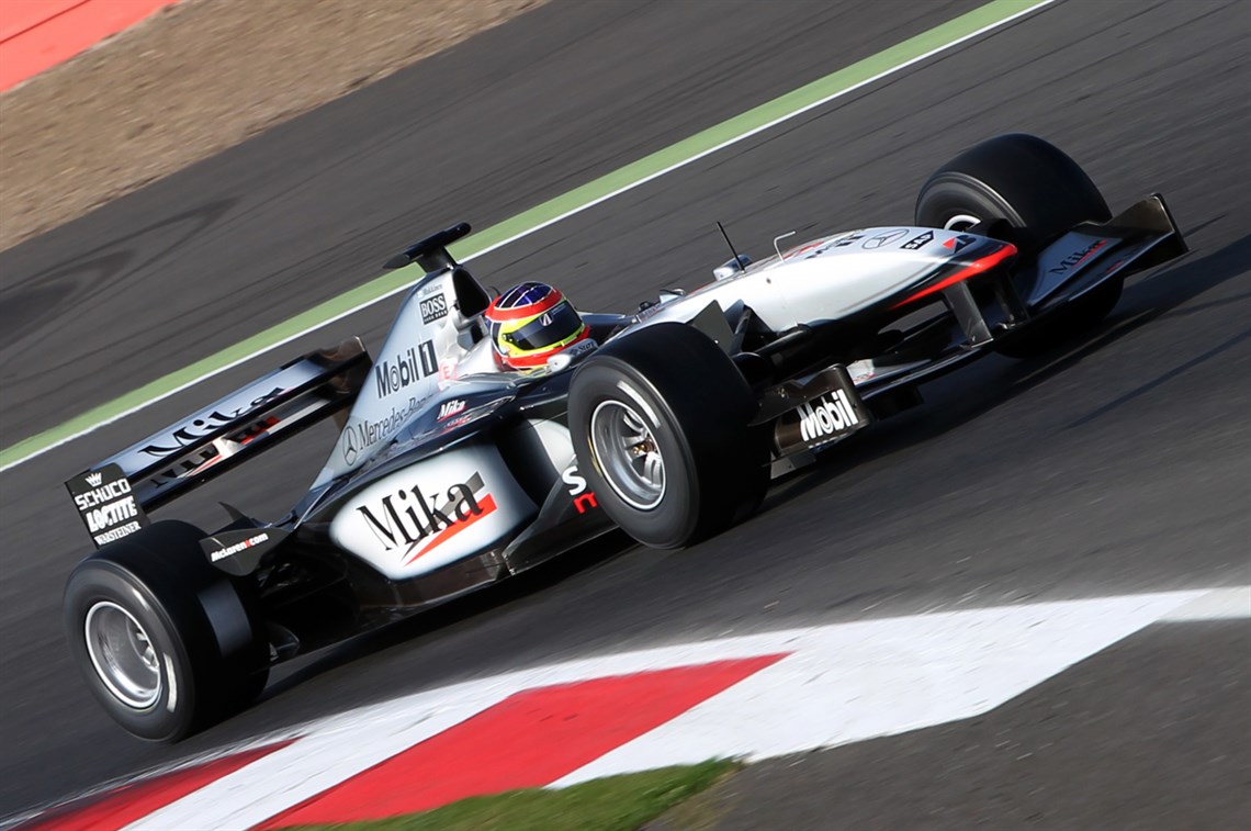 gp-winning-f1-cars-on-track-at-silverstone-cl