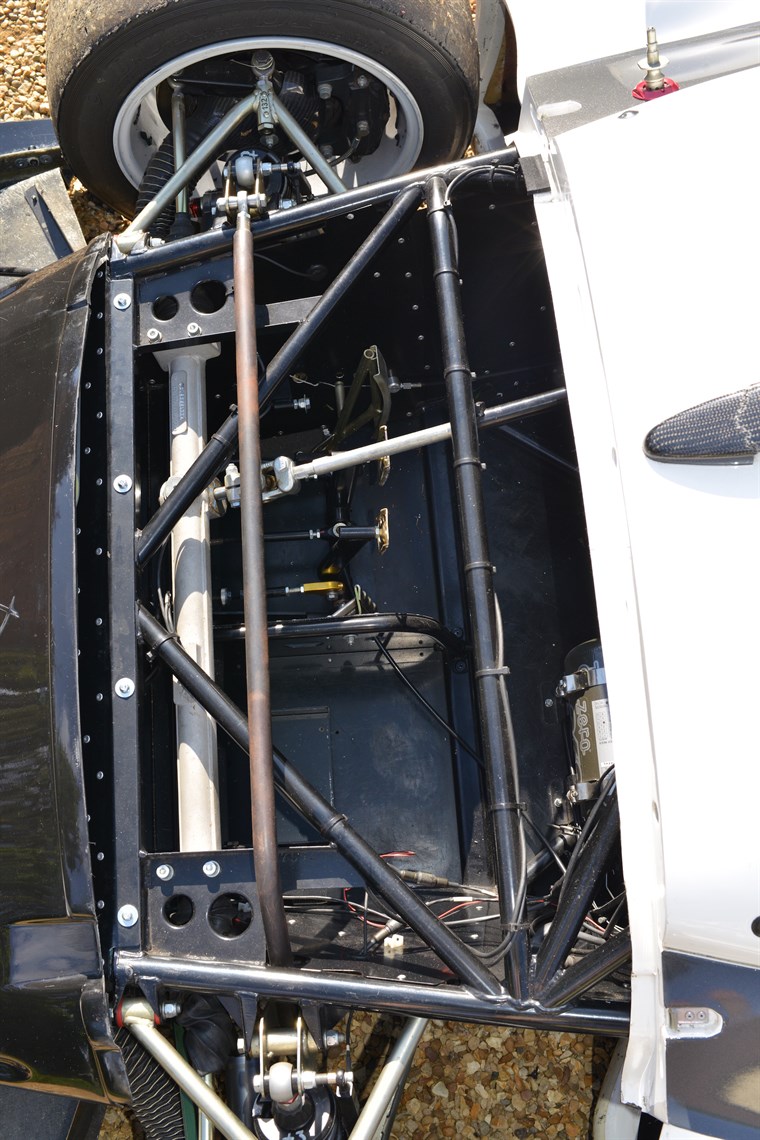 radical-sr8-rx-29litre