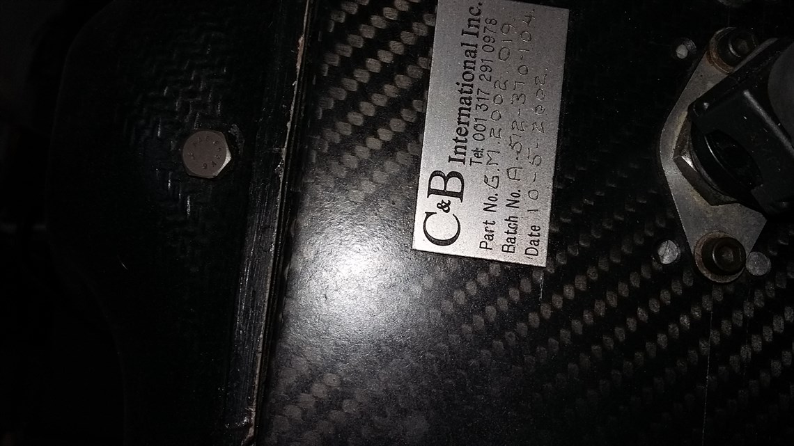 lola-b9950-f3000-2004---sold