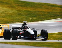 lola-b9950-f3000-2004---sold